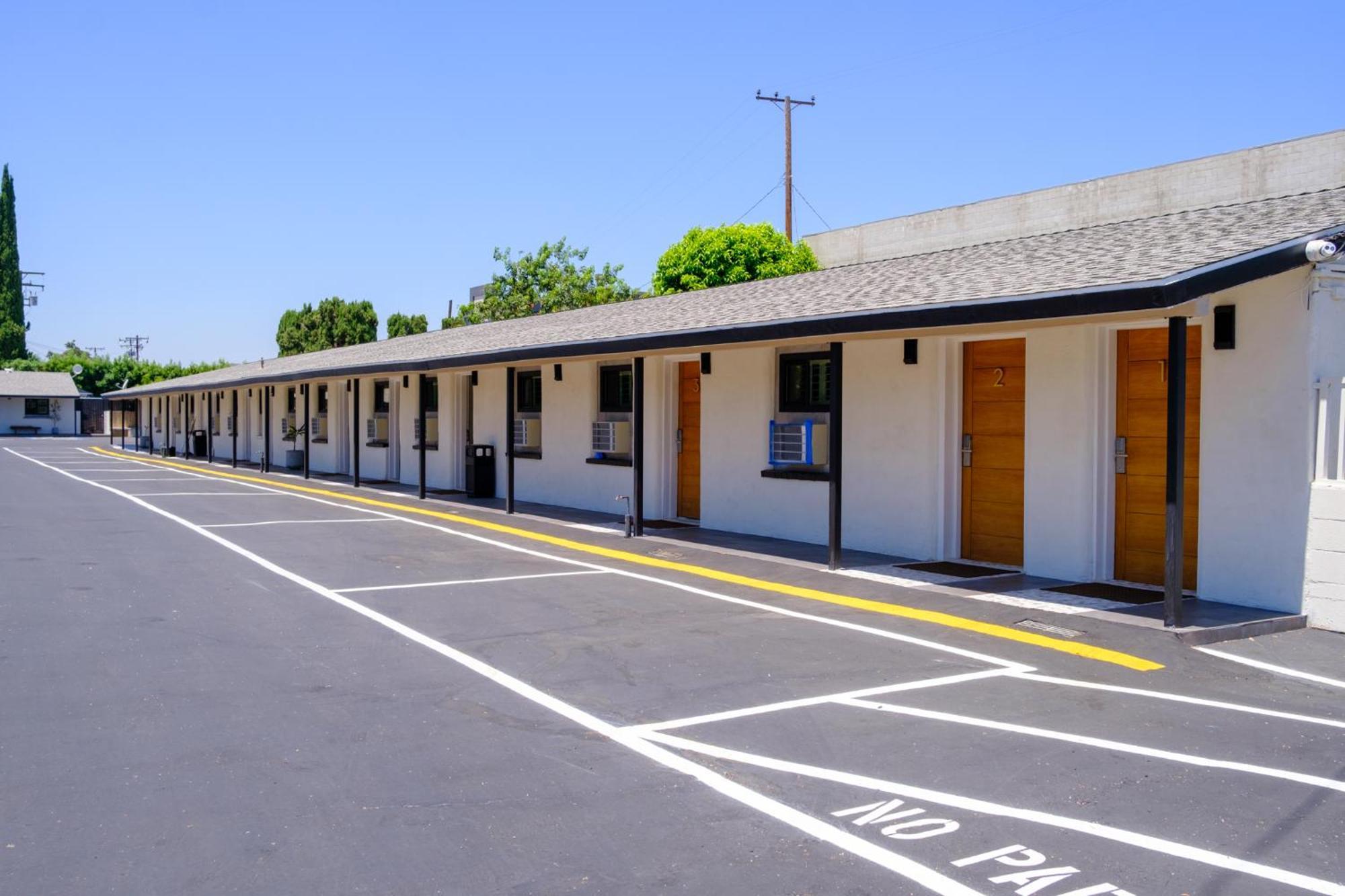 Adobe Inn 몬테레이파크 외부 사진